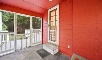 479 Blacks Rd, Cheshire, CT 06410