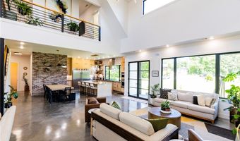 10901 Old Fashion Dr, Bentonville, AR 72713