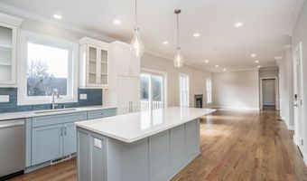 963 High Rd, Berlin, CT 06037