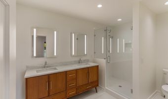 905 Cold Mountain Rd, Lake Toxaway, NC 28747