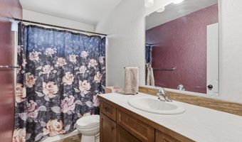 5611 Blacktail Rd, Careywood, ID 83809