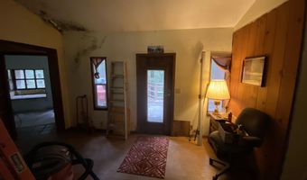 134 Nature Ln, Arcata, CA 95521