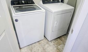 1573 Oakfield Dr, Ann Arbor, MI 48108