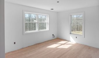 25 South Rd, Bozrah, CT 06334