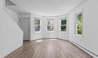 21 Hyde St 4, Burlington, VT 05401