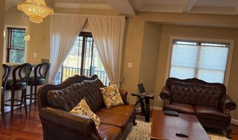 2445 S KENWOOD St, Arlington, VA 22206