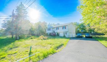 2083 Sun Valley Dr, Blakeslee, PA 18610
