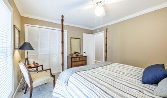 93 Wildwood Rd, Alexander City, AL 35010