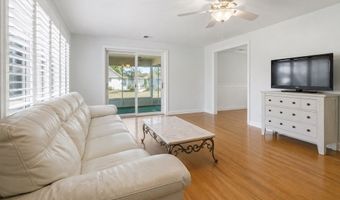 44 Desmarais St, Cumberland, RI 02864