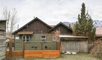 514 Scott St W, Gardiner, MT 59030