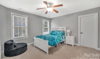 37 Carland Dr, Arden, NC 28704