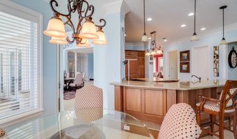 2001 Claudette Ct, Biloxi, MS 39531