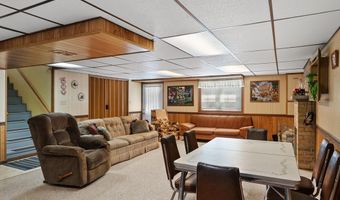 142 County Rd S, Algoma, WI 54201