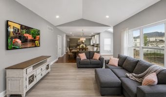1 Prairie Ln, Bayville, NJ 08721