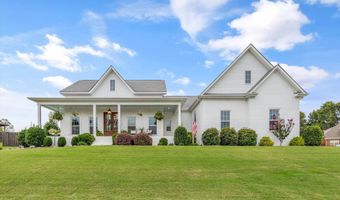 14689 Waterview Ln, Athens, AL 35613