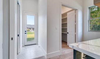 516 Heathland Xing, Heath, TX 75032