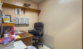 708 N MONROE St, Abingdon, IL 61410