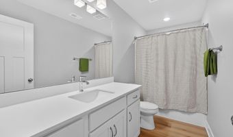 4803 Everest Ave, Ames, IA 50014