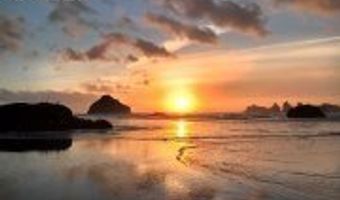 2653 FRANKLIN Ave SW, Bandon, OR 97411