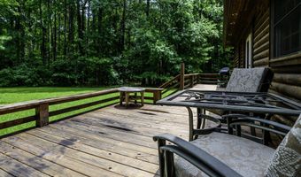 740 Log Cabin Rd, Arapahoe, NC 28510