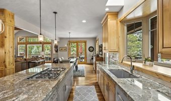 152 NW Champanelle Way, Bend, OR 97703