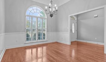 1711 River Pointe Dr, Albany, GA 31707