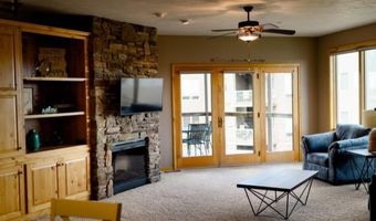 425 240th Ave 300, Arnolds Park, IA 51331