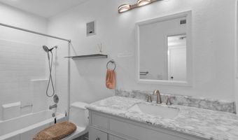 5980 Dandridge Ln 215, San Diego, CA 92115