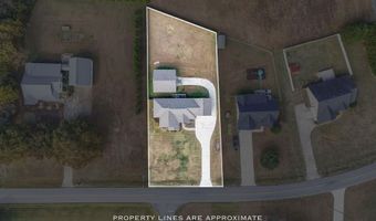 4345 Walnut St, Albertville, AL 35950