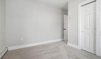 1008 Toll Gate Rd, Warwick, RI 02886