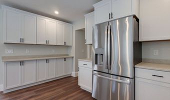 110 Piper Rd, Ashby, MA 01431