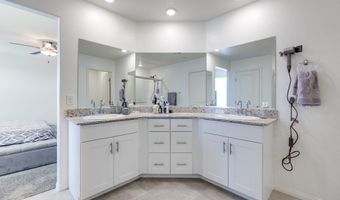 10963 Preston Trails Ave, Las Vegas, NV 89166