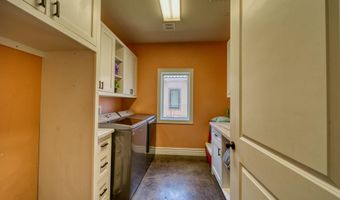 2112 Westridge Rd, Carlsbad, NM 88220