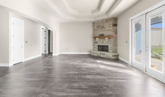 731 County Road 356, Adkins, TX 78101