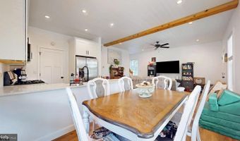300 Delaware Ave, Absecon, NJ 08201