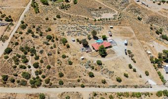 902 Searchlight Ranch Rd, Acton, CA 93510