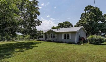 9009 NW County Road 2002, Amoret, MO 64722