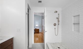 364 Orchard Woods Dr, North Kingstown, RI 02874