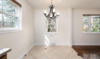 49 Pinedale Rd, Asheville, NC 28805