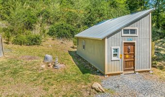 274 Poverty Branch Rd 2, Barnardsville, NC 28709