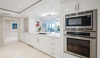 10205 Collins Ave 404, Bal Harbour, FL 33154