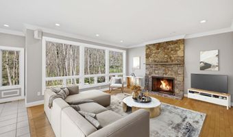 14 Joshua Ln, Coventry, CT 06238