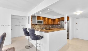 20515 E Country Club Dr 2048, Aventura, FL 33180