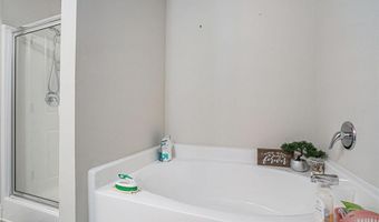 7080 Fringe Flower Dr 18, Austell, GA 30168