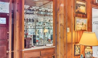 905 Goebel Ave, Savannah, GA 31404