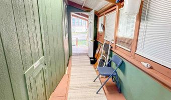 15061 HIGHWAY 101 4, Brookings, OR 97415