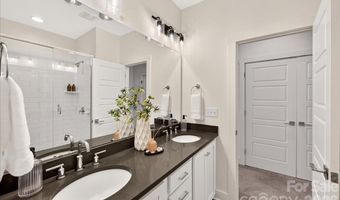 1146 E 36th St, Charlotte, NC 28205