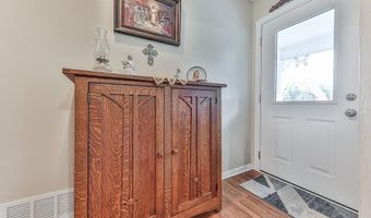 10 Southwood Dr NW, Adairsville, GA 30103