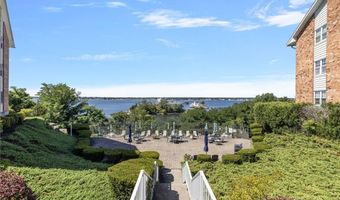 37 Bullocks Point Ave 3C, East Providence, RI 02915
