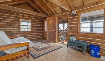 8172 E Ash Rd, Bloomfield, IN 47424